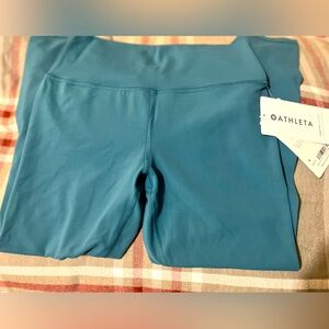 NWT Athleta Transcend 7/8 tights size Medium